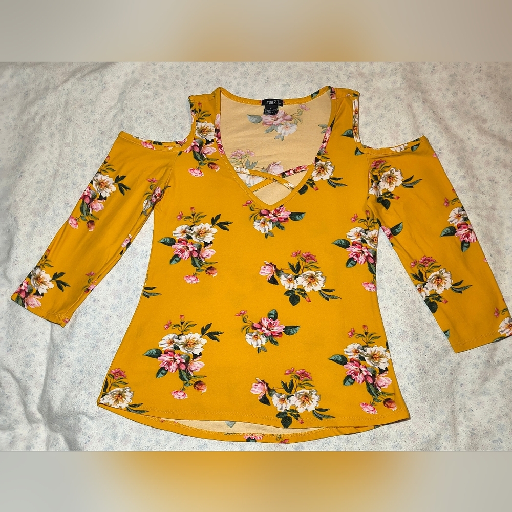Rue21 Mustard Floral Cold Shoulder Top
